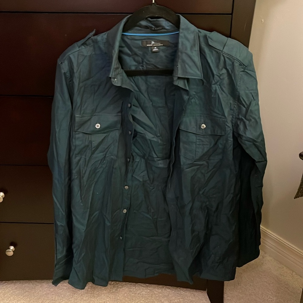 button up - Picture 2 of 2